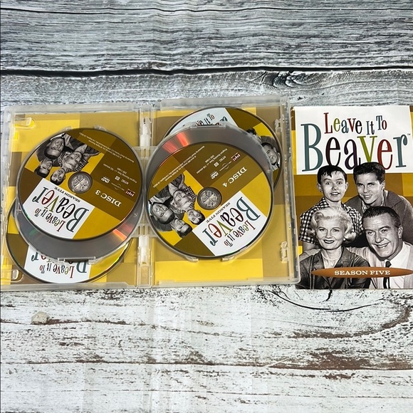 Leave It to Beaver DVD Set 6 Seasons Complete Sets Pre owned in great condition - Picture 12 of 16